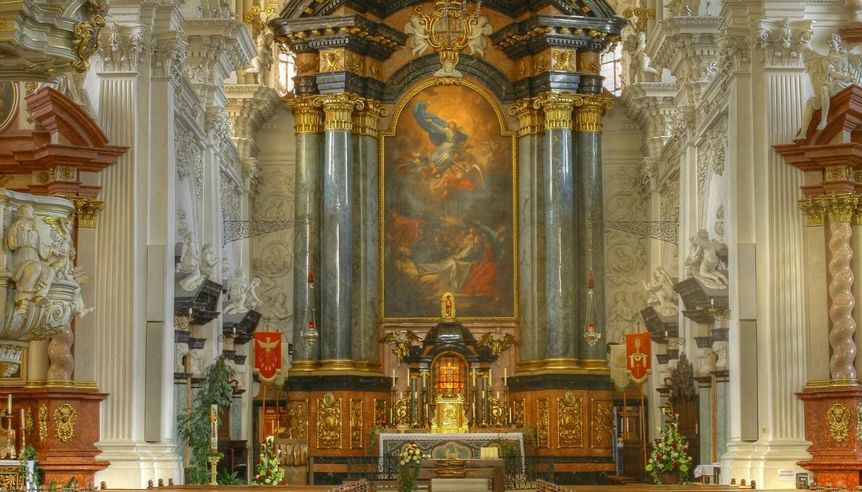 Chor der Wallfahrtskirche auf dem Schönenberg